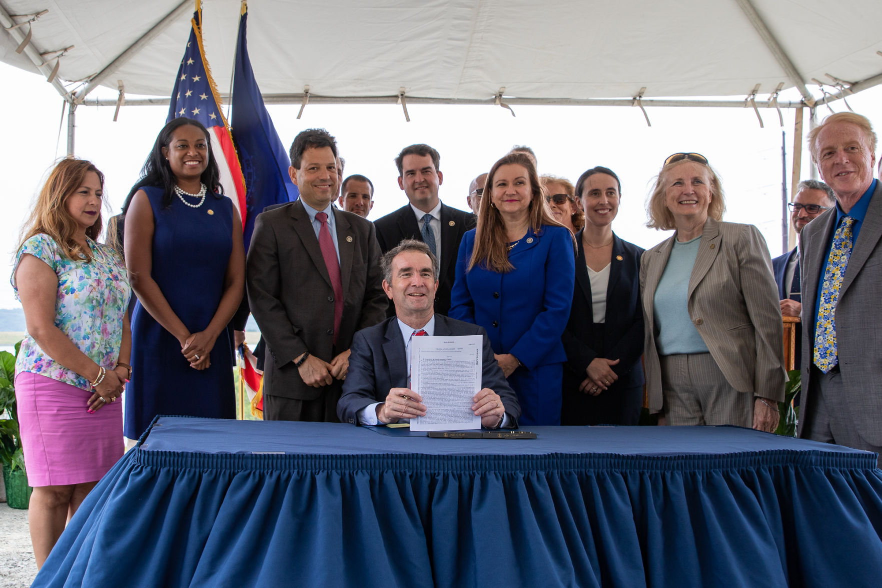 Gov. Ralph Northam, legislators, sign coal ash bill